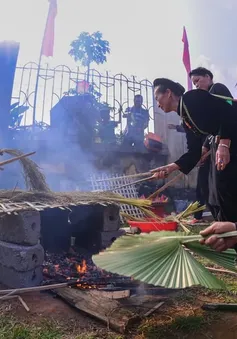 Tuyên Quang: Phục dựng Lễ hội Giã cốm của dân tộc Tày ở huyện Na Hang