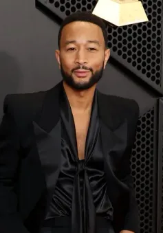 Đề cử giải Grammy 2025 và "Chiếc vé về tuổi thơ" của John Legend