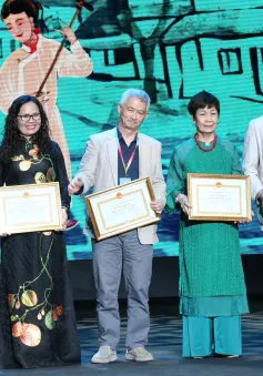 Những khoảnh khắc ấn tượng trong lễ bế mạc LHP Quốc tế Hà Nội 2024
