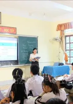 Đổi mới dạy học môn Ngoại ngữ cho kỳ thi tốt nghiệp trung học phổ thông 2025