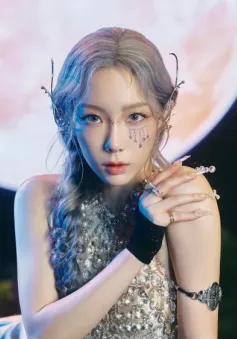 Taeyeon chỉ trích SM Entertainment, rút khỏi concert kỷ niệm 30 năm