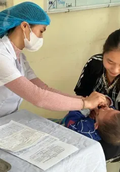 Hà Nội: Gần 381 nghìn trẻ được uống bổ sung vitamin A đợt 2 năm 2024