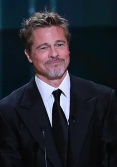 Brad Pitt nhớ các con, mong được đoàn tụ ngày nghỉ lễ