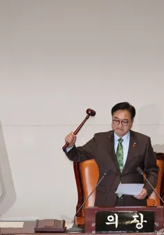 Nóng: Quốc hội Hàn Quốc nhất trí luận tội và đình chỉ chức vụ Tổng thống Yoon Suk Yeol
