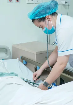 Cụ bà sốc nhiễm trùng, nhiễm độc nặng vì lạm dụng thuốc giảm đau