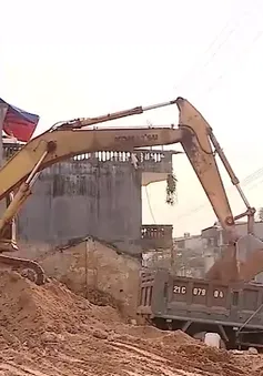 Người dân vùng núi thích ứng với diễn biến khốc liệt của thiên tai