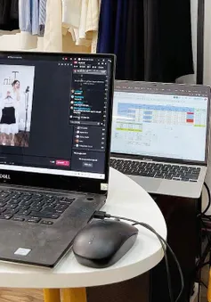 Xu hướng mua bán mặt hàng Tết tăng trên livestream,  sàn thương mai điện tử