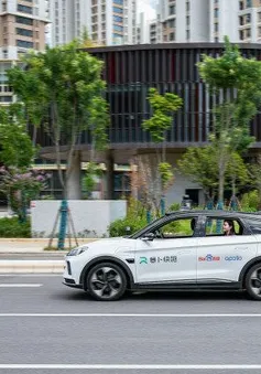 Taxi không người lái lên ngôi ở Trung Quốc