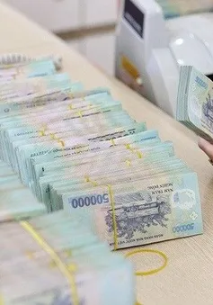 Lãi suất tiết kiệm tăng, có ngân hàng lãi suất tới 9,5%