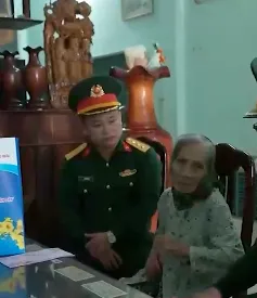 Xuân khu 5 đoàn kết - Tết thắm tình quân dân