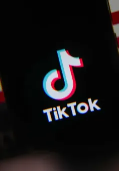 TikTok trở lại trên App Store và Play Store tại Mỹ