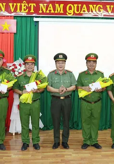 Khen thưởng tổ phá án vụ giết người cướp tài sản ở An Giang