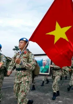 Trao Quyết định của Chủ tịch nước cho 5 sỹ quan làm nhiệm vụ gìn giữ hòa bình