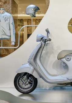 Vespa 946 phiên bản "rắn" chỉ bán 888 chiếc trên toàn cầu