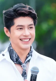 Noo Phước Thịnh gây bất ngờ khi hát ca khúc do fan viết tặng