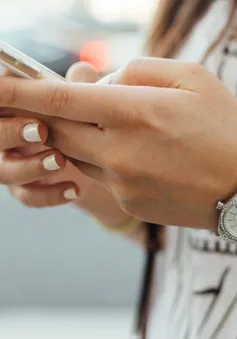 Kỷ lục tắt điện thoại ở Anh
