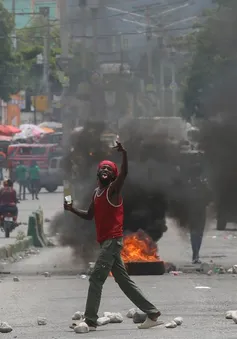 Bạo loạn ở Haiti khiến 500 tù nhân trốn thoát