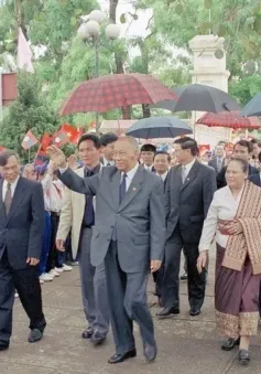 Điện chia buồn nguyên Chủ tịch Đảng, nguyên Chủ tịch nước Lào Khamtay Siphandone từ trần