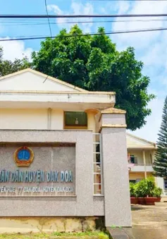 Khám xét nơi làm việc của Chánh án TAND huyện Đăk Đoa, Gia Lai