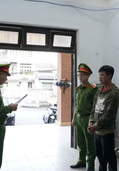 Khởi tố nam thanh niên đánh người tình dã man do mâu thuẫn tiền bạc