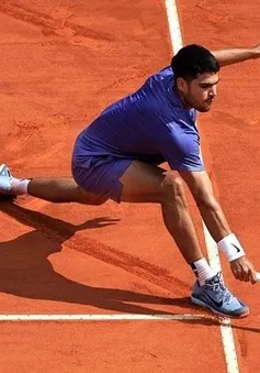 Carlos Alcaraz lần đầu vào bán kết Monte Carlo Masters