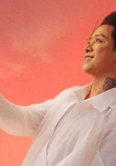 Tuấn Hưng "tỉnh thức" cùng âm nhạc, mời dàn Anh tài cực chất tới với Góc ban công