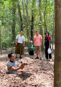 Lượng khách đến Địa đạo Củ Chi đang tăng mạnh