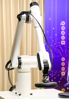 Hành trình ấp ủ tạo nên cánh tay robot “Made in Vietnam” của chàng trai Việt