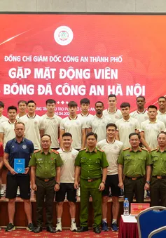 Giám Đốc CATP gặp mặt, động viên CLB CAHN nhân dịp CLB lọt vào bán kết giải vô địch các CLB Đông Nam Á và bán kết Cup Quốc gia 2024/2025