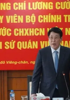 Chủ tịch nước Lương Cường thăm Đại sứ quán Việt Nam tại Lào