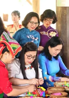Hai Phu nhân Thủ tướng Việt Nam và Nhật Bản thăm Làng Văn hóa - Du lịch các dân tộc Việt Nam