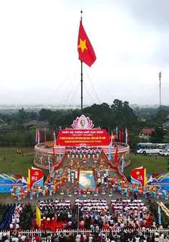 Xúc động Lễ Thượng cờ Thống nhất non sông tại đôi bờ Hiền Lương - Bến Hải