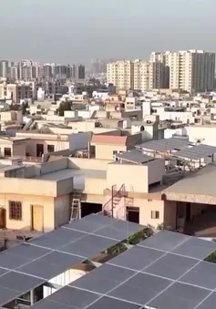 Nghịch lý ở Pakistan: Khủng hoảng tiền điện do năng lượng mặt trời