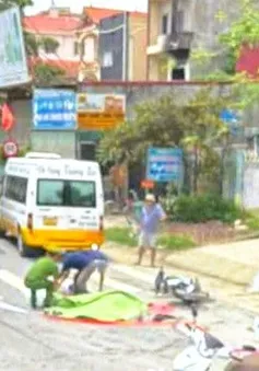 Va chạm xe tải trên đường từ trường về nhà, 2 bà cháu tử vong