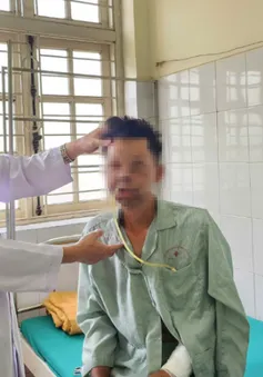 Đi săn dúi bị gấu tấn công, người đàn ông may mắn giữ được mạng sống