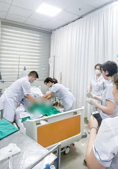 Cứu sống bé trai 13 tuổi đuối nước không có người thân đi cùng