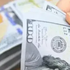 USD có còn là "hầm trú ẩn" an toàn trong bão thuế quan?