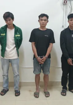 Bắt 5 đối tượng nghiện ma túy gây ra 3 vụ cướp một ngày