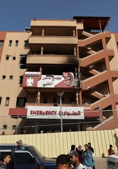 Israel phong tỏa toàn diện Dải Gaza, các bệnh viện bất lực