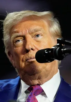Tổng thống Trump tới UAE trong chặng dừng chân cuối cùng ở Vùng Vịnh