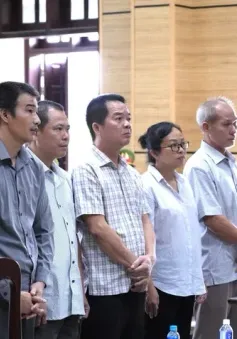Xét xử cựu cán bộ công an, viện kiểm sát bỏ lọt tội phạm