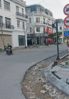 Nghệ An: Tuyến phố nhếch nhác, gồ ghề do thi công “nửa vời”