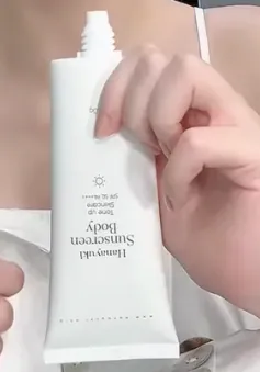 Mỹ phẩm do công ty chồng Đoàn Di Băng phân phối tiếp tục bị thu hồi