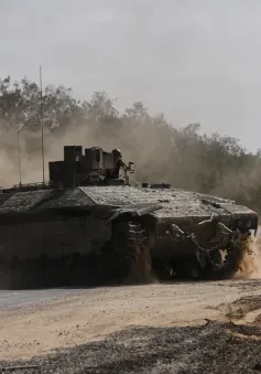 Israel cho phép nối lại viện trợ vào Gaza sau gần 3 tháng phong tỏa