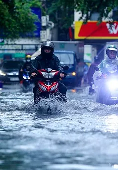 Bắc Bộ, Bắc Trung Bộ ngày nắng, chiều tối mưa lớn, có nơi trên 180 mm