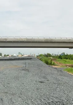 Đẩy nhanh tiến độ cao tốc trục ngang Đồng bằng Sông Cửu Long