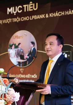 Ngân hàng Lộc Phát ra mắt thương hiệu LPBank Priority và thẻ LPBank Visa Signature, đẩy mạnh chiến lược phục vụ khách hàng cao cấp