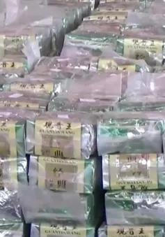 Indonesia thu giữ 2 tấn ma túy đá giấu trong tàu cá