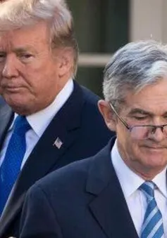 Ông Trump: Powell đang mắc sai lầm về lãi suất