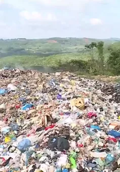 Bãi rác quá tải, người dân Đắk Nông khốn đốn vì ô nhiễm kéo dài